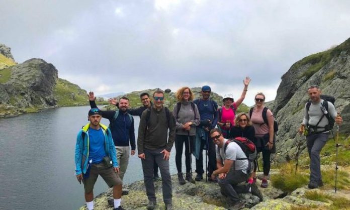 auto_68740995_3546802892012507_3386517404350676992_o-1-600x3601566122018