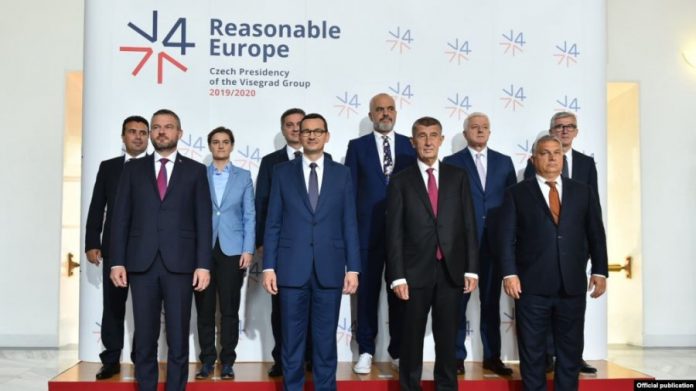 auto_91F43652-363C-4E6B-9095-214389E42534_cx10_cy6_cw90_w1023_r1_s1568301203