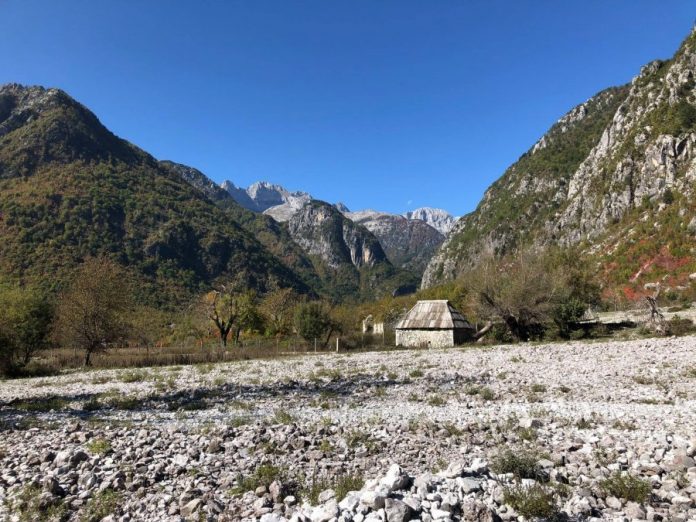 auto_74692535_10157599427989431_2526497817334120448_o1572171254