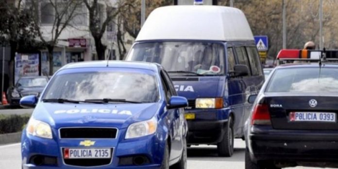 auto_policia-c1200x600_1-770x3851572777144