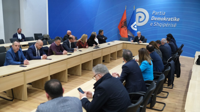 png_20220326_060854_0000