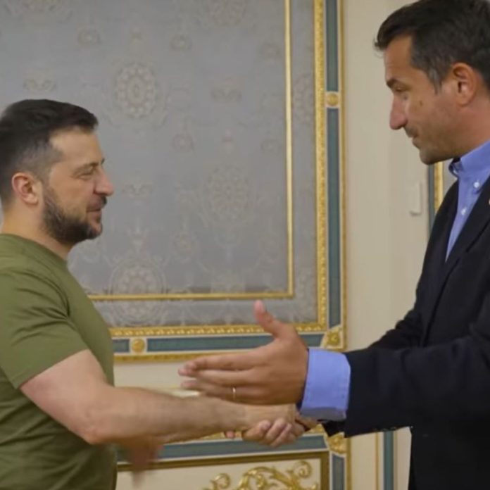 897E0175-B185-4F81-9B10-3745EAEB9881