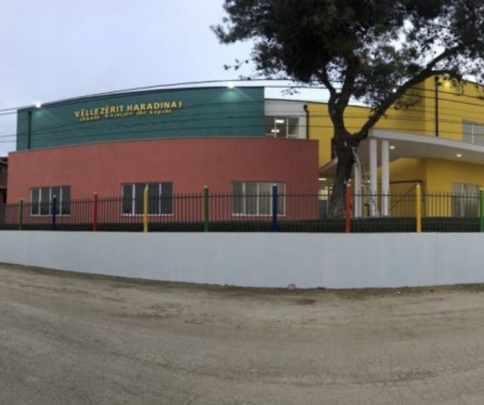 Dizajn pa titull (46)