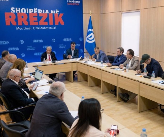 Dizajn pa titull (5)