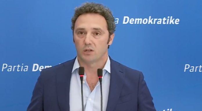 1033152C-5001-4ED4-ACAC-B7AEE533D929