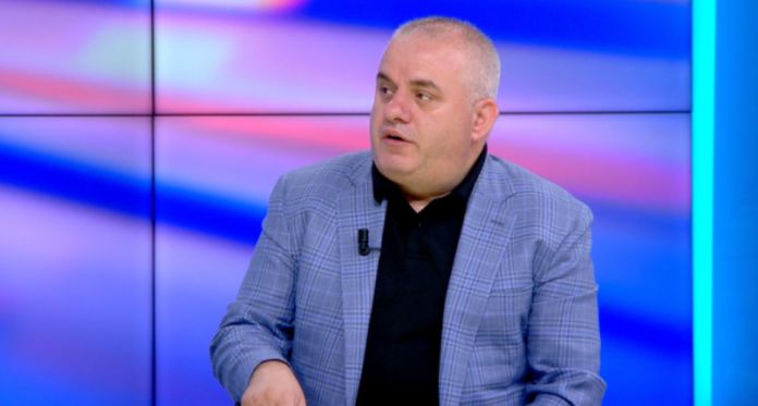 222CF906-9D50-424A-8035-B71B244B9D0C