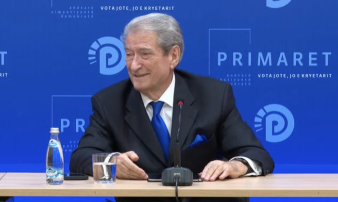 6B2D97E6-B390-41CD-95D3-C09576063196