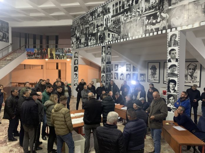 4919F0DA-E5BE-48C8-991E-FF1FBEE2F461