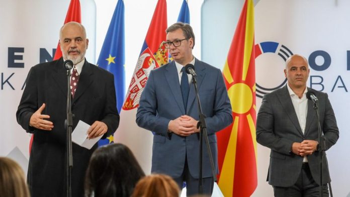 ковачевски-рама-и-вучиќ_sd