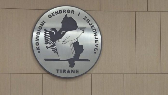 -900-0-1747064446x640-0-kqz-743-392