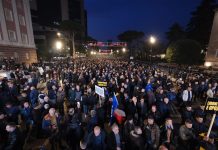 Partia Demokratike njofton protestë para kryeministrisë: Të hënën, në orën 18:00!