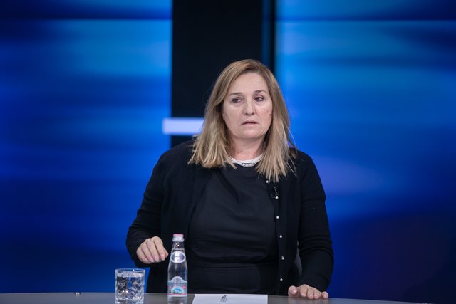 -640-0-flutura-acka-604