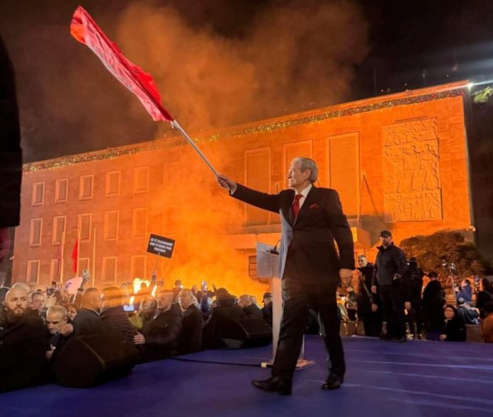 -900-0-1766484558xscreenshot-18-707