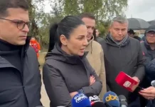 Përmbytjet në vend, shfaqet në Novoselë Belinda Balluku