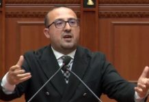 “Po hamë bukë në errësirë”/ Korreshi: Rrofsh mi qeveri që na e ngrite… naftën