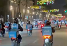 Motoristët e Wolt protestë në rrugët e Tiranës: Po na zëvendësojnë me indianë!