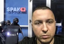 Babai i Ervis Martinajt në GJKKO: Djalin tim e kanë ekzekutuar në Durrës