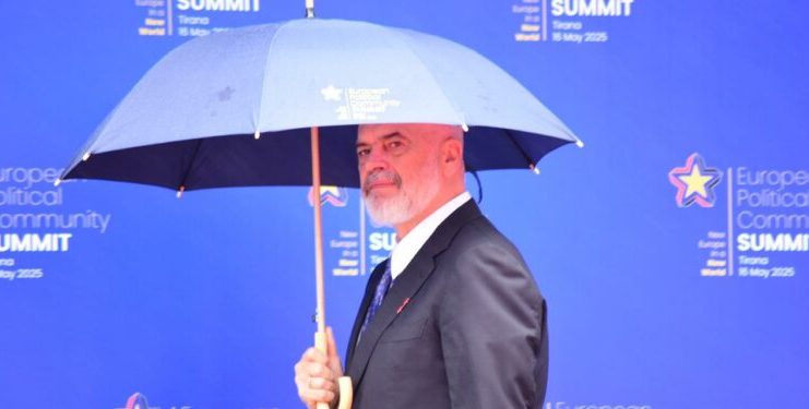 “Punët për Shqipërinë”, Rama në fushatë për të mbuluar dështimet