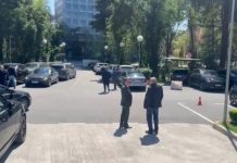 Protesta e 17 prillit/ Berisha takime me Mediun e Dukën