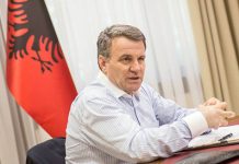 Arben Malaj “zyrtarizon” kandidaturë për kryebashkiak: Vlora nuk është kadastër e Edi Ramës