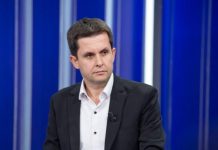 Alimehmeti: Protesta duhet të marrë drejtim politik, përndryshe nuk arrihen 5 kërkesat