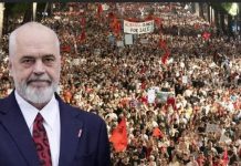 “Flamingot kundër autokratëve”/ Si po e sfidon pushtetin protesta e Gjeneratës Z në Shqipëri