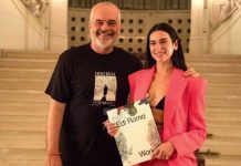 Dua Lipa në mbështetje të protestave në Shqipëri: Shqetësuese që qeveria ndryshon ligjin për mjedisin pa konsultime publike