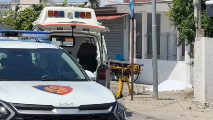 polici-ambulance_sd