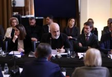 Rama mbledh të premten Grupin Parlamentar dhe kabinetin, çfarë pritet të ndodh?