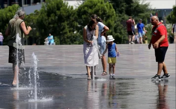 Fundjavë përvëluese, temperaturat do të shkojnë deri në 41 gradë të dielën