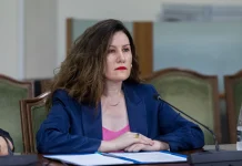 Në Kosovë u shkarkua nga Kurti/ Kush është Vlora Hyseni e SHISH që SPAK kërkon ‘arrest shtëpie’