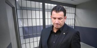 Pasi mbeti në burg, a duhet të dorëhiqet Veliaj?