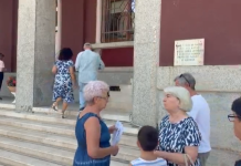 Protestë para Bashkisë së Durrësit, qytetarët kërkojnë anulimin e projektit TID