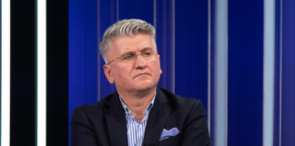 Satira e Gjekmarkajt për nismën ‘Prania Besnike’: Babua flet, ne besojmë; ai vuan, ne qajmë