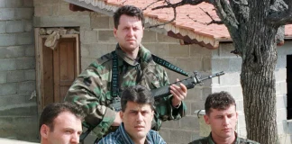 Revolta në Prishtinë, kënaqësi në Beograd/ Si u prit dënimi me burg për ish-krerët e UÇK-së