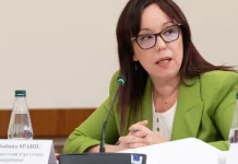 Klodiana Spahiu emërohet ministre e Shëndetësisë