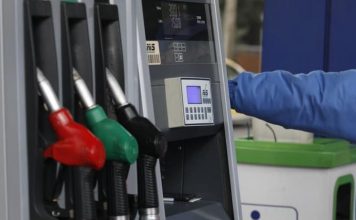 Nuk ndalet rritja e çmimeve të karburanteve, nafta arrin vlerën e 229 lekëve
