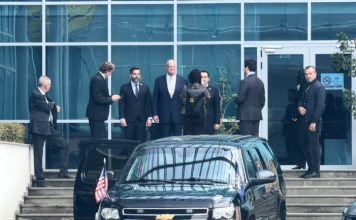 Ambasadori amerikan Eric Wendt shkon në SPAK, takim me kreun e institucionit Klodian Braho