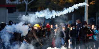 DW: Nga Rusia te Antifa, si përpiqet Rama të delegjitimojë protestën studentore