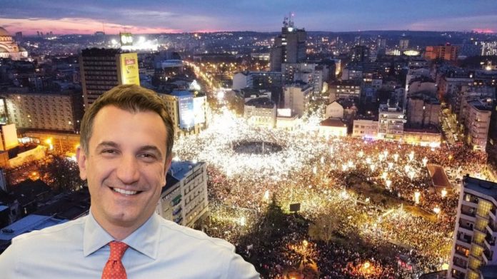 -900-0-1793011713xveliaj1-808