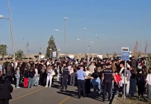 Dita e parë e Universitetit/ Studentët në Durrës bojkotojnë mësimin, presin Ramën me protesta